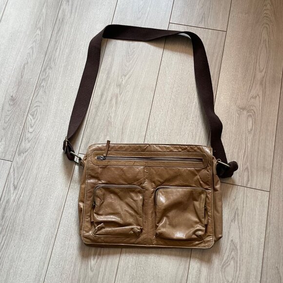M. Julian Brown Leather Messenger Bag With Adjustable Strap & Multiple Pockets - Picture 1 of 12